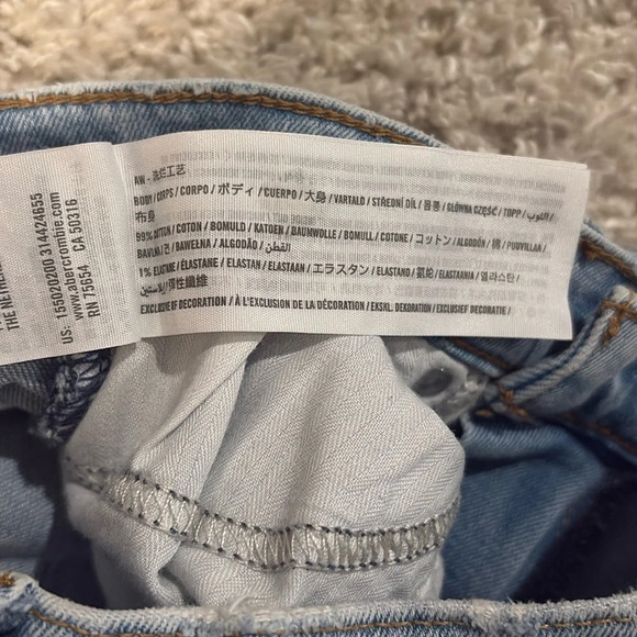 Abercrombie & Fitch Jeans - Picture 4 of 6